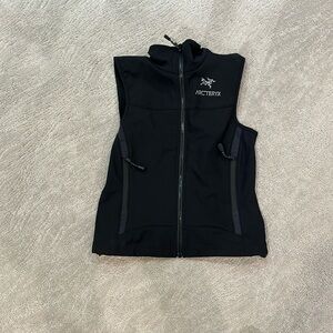 Black Arc’Teryx Vest